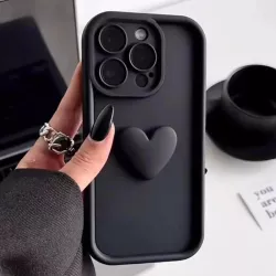 Cover iPhone 15 Nera con Cuore Nero