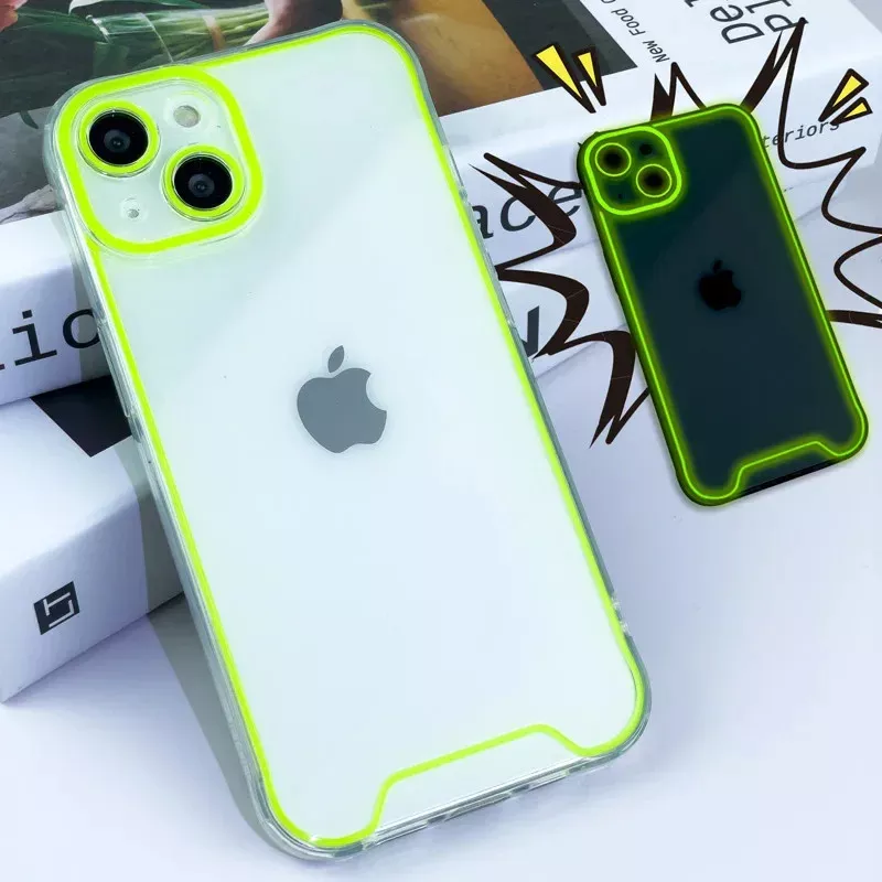 Cover iPhone 15 con Bordi Giallo Fluo