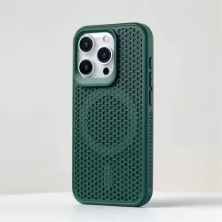 Cover iPhone 15 Verde Scuro Bucherellata per Dissipazione