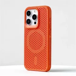 Cover iPhone 15 Arancione Bucherellata per Dissipazione