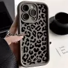 Cover iPhone 15 Grigia Leopardata